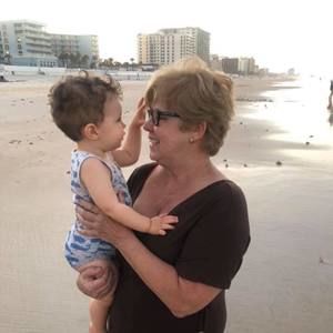 Meet your Posher, Monica